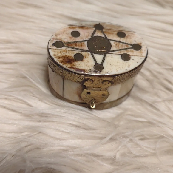 Other - Old vintage camel bone trinket jewelry box with brass inlay